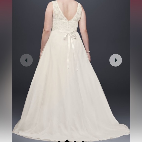 David’s Bridal Illusion Lace Tank Wedding Dress With Tulle Skirt 18w 9wg3711 - Picture 12 of 12